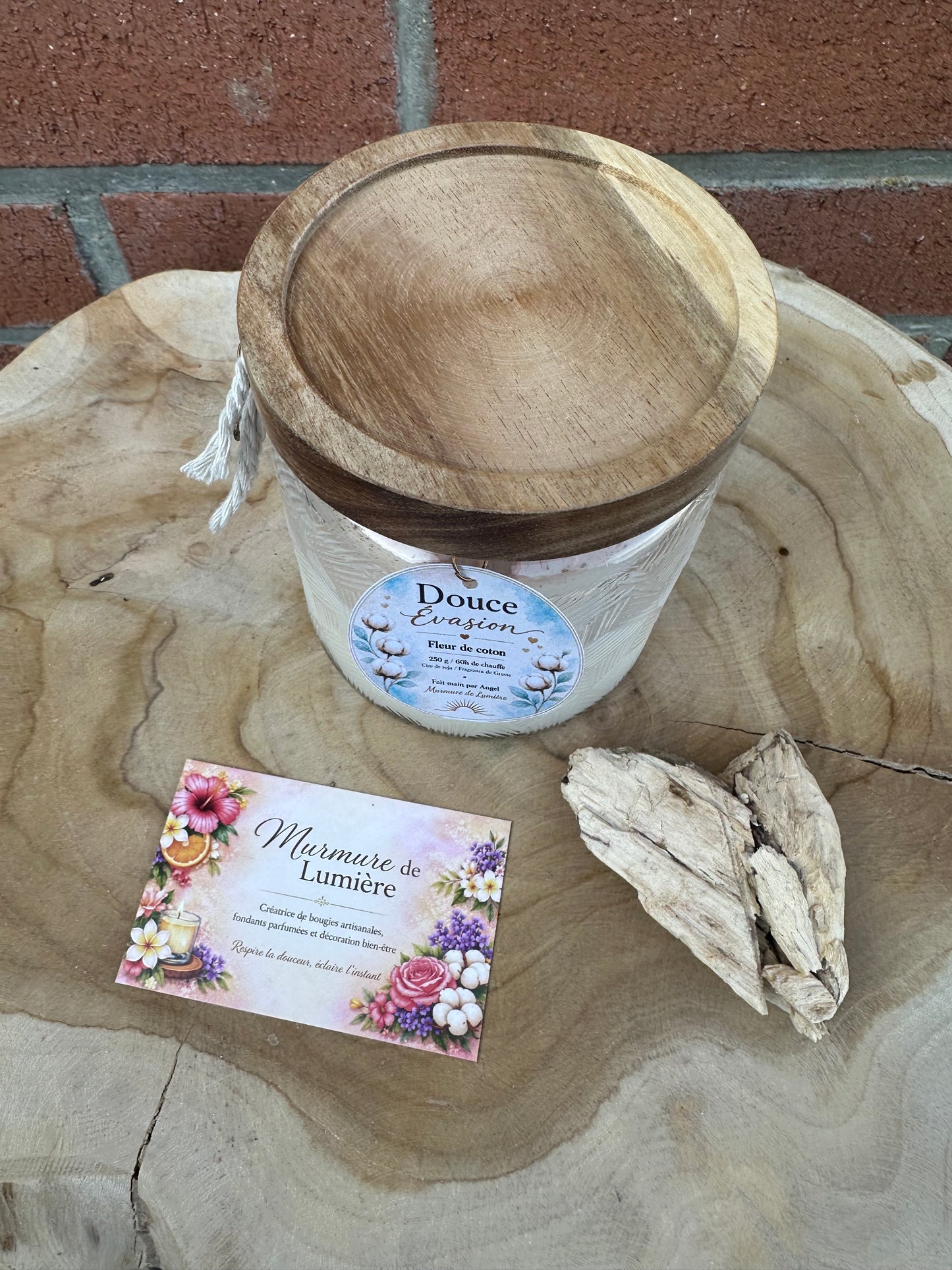 Bougie Parfumée - Douce Évasion fleur de coton