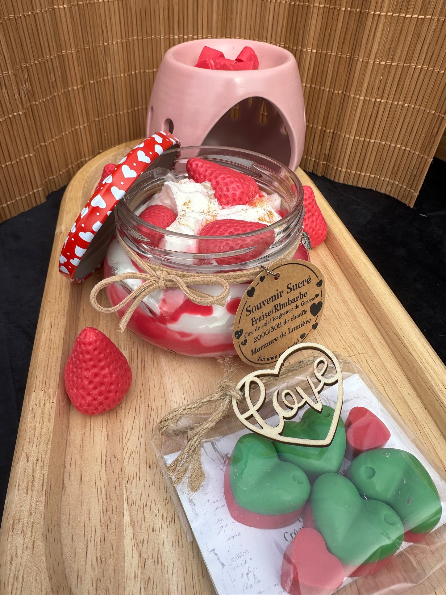 Coffret Souvenir sucré Bougie Parfumée Fraise Rhubarbe – Artisanale Cire Soja