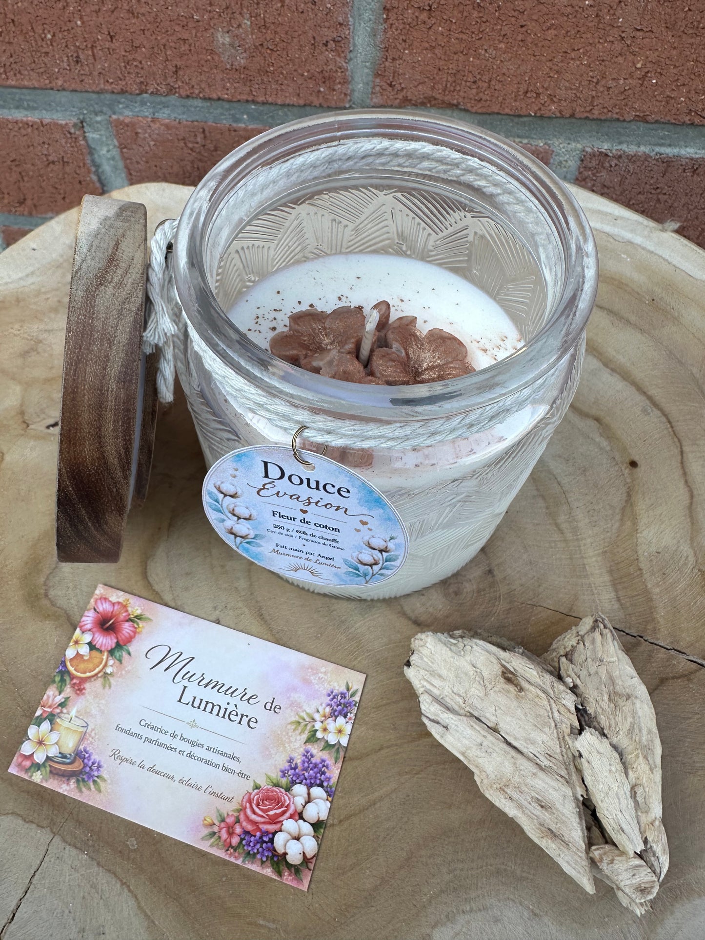 Bougie Parfumée - Douce Évasion fleur de coton